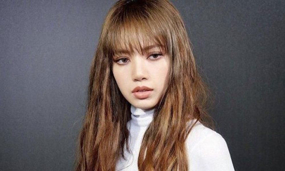 Penampilan Terbaru Lisa BLACKPINK Disebut Mirip Maneken Hingga Ratu Mesir