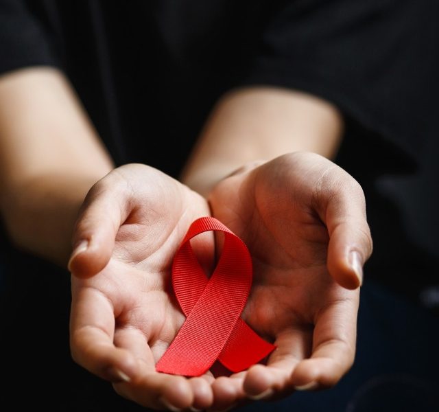 Sedang Diuji Coba, Kapan Vaksin HIV Bakal Dirilis?