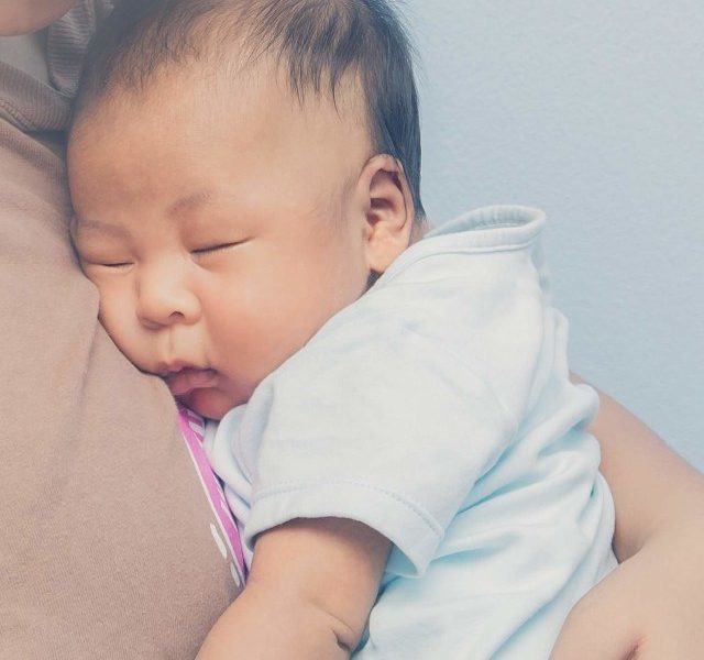 Bayi Susah Tidur di Malam Hari? Atasi dengan Cara Ini, Moms