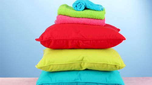 Tips Mencuci dan Merawat Bantal Tetap Bersih dan Nyaman