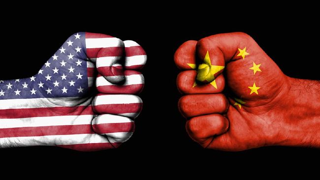 Makin Tegang, AS Terapkan Pembatasan Baru bagi Diplomat China