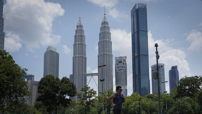 Melonjak Terus, Total Kasus Corona di Malaysia Kini Lampaui China