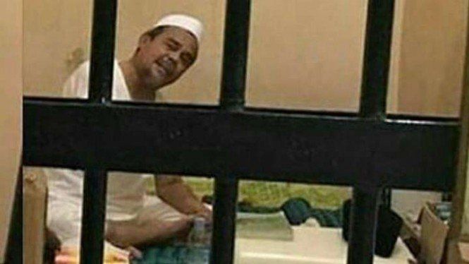 Melihat Lebih Dekat Ruang Tahanan Habib Rizieq di Polda Metro Jaya