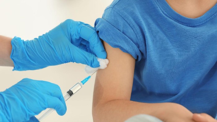 Kemenkes: Banyak Keluhan Vaksin Sinovac Bikin Ngantuk dan Lapar