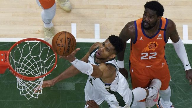 Final NBA: Taklukkan Suns, Bucks Samakan Kedudukan 2-2