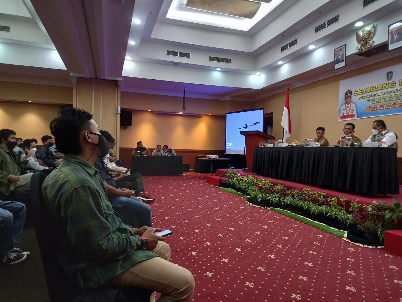 Sembang Media, Gubernur Ansar Ajak Media Kritis, Tidak Fitnah