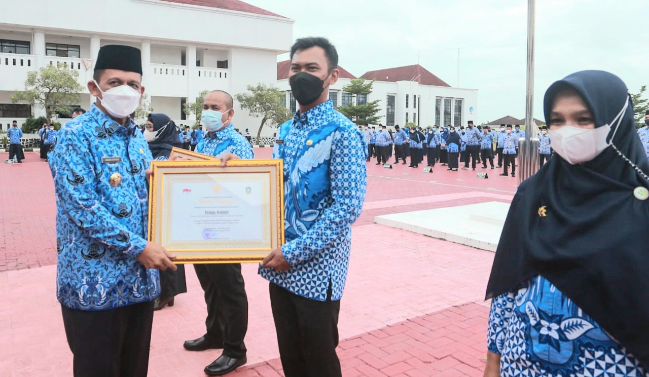 Gubernur Ansar Pimpin Upacara Peringatan Hari Bela Negara Tingkat Provinsi Kepri