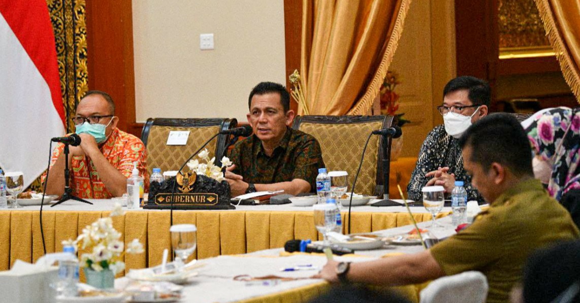 Gubernur Ansar Bersama Mendagri Launching Vaksinasi Booster di Kepri