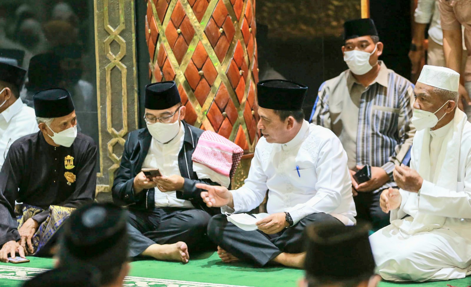 Gubernur Ansar Hadiri Tabligh Akbar Isra’ Mi’raj di Masjid Nurul Iman Kijang Bintan