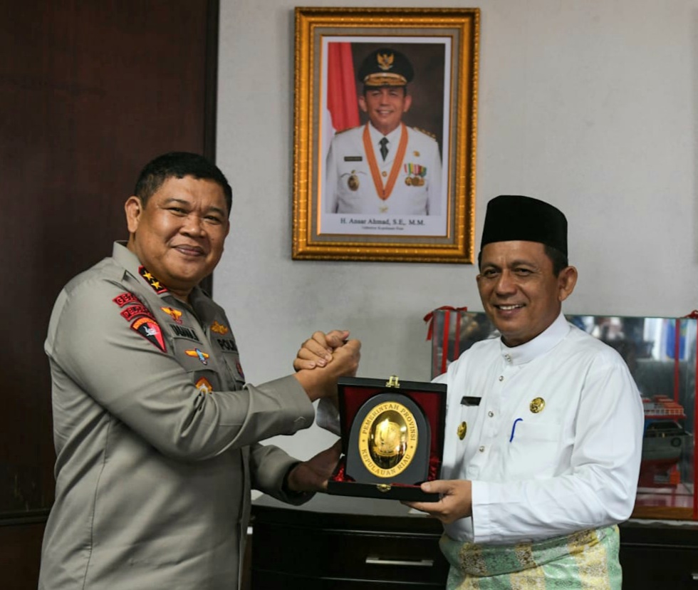 Gubernur Ansar Terima Silaturahmi Kapolda Kepri yang Baru