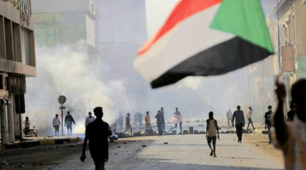 Sudan Gempur Markas RSF Cegah Kudeta, Perang Membara di Ibu Kota