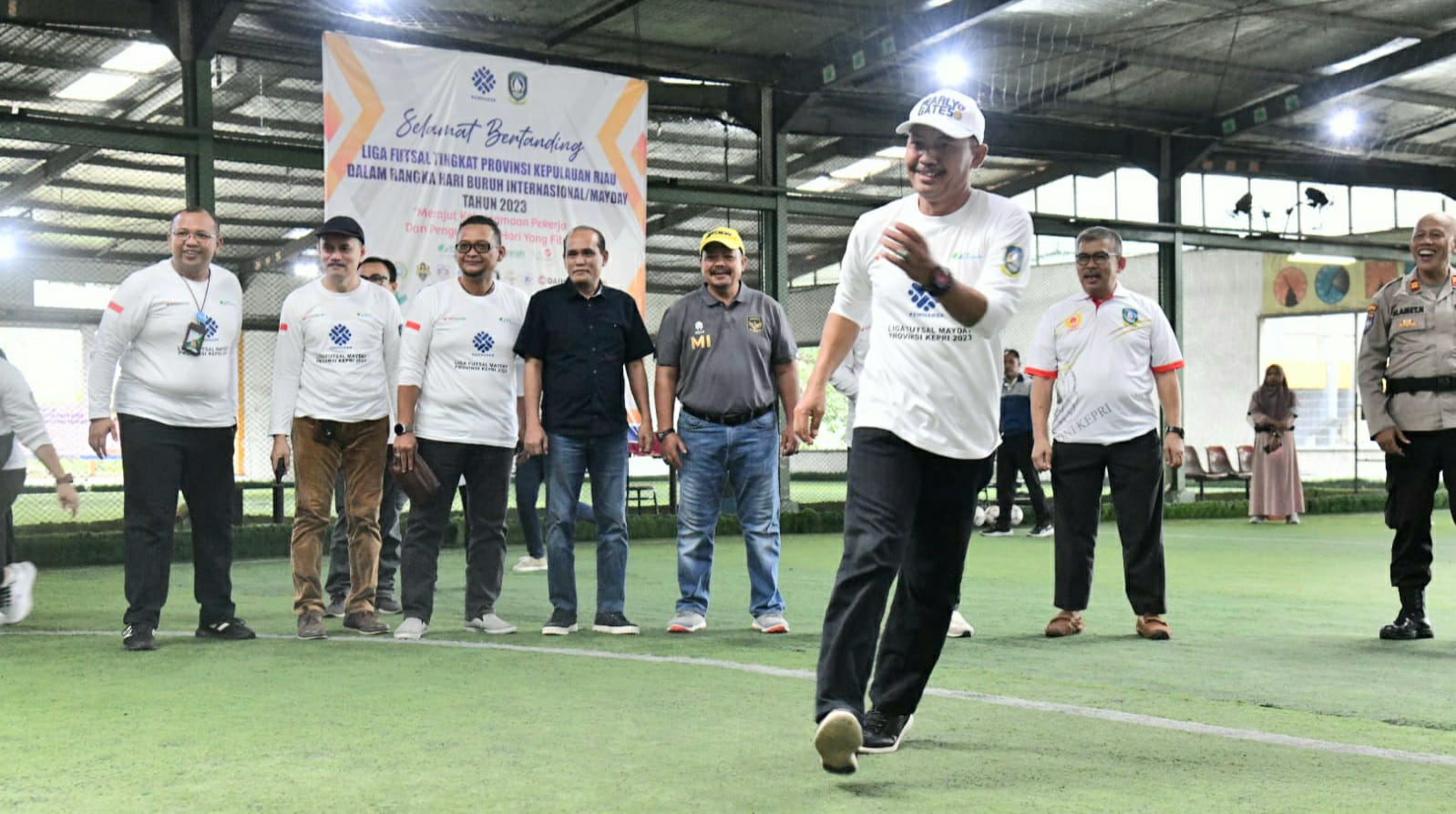 Sekdaprov Adi Tutup Liga Futsal Pekerja Sambut May Day 2023