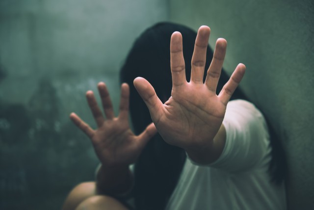 Gadis Diperkosa 10 Orang: Polisi Selidiki Dugaan Prostitusi Anak