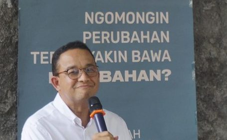 Anies Janji Bakal Lanjutkan Program Indonesia Pintar Jokowi