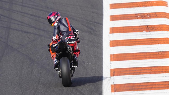Alex Rins: Ducati Sangat Kuat, Marquez Bisa Juara MotoGP