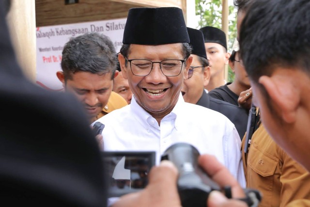 Mahfud MD Bertemu Pratikno di Tengah Isu Mundur, Minta Jadwal Bertemu Jokowi