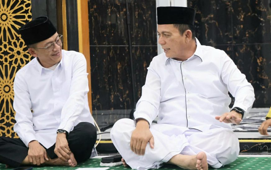 Gubernur Ansar Berbuka Bersama di Masjid Nurussa’adah Tanjungpinang, Serahkan Bantuan Rp57 Juta
