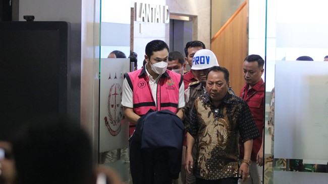 Harvey Moeis, Suami Sandra Dewi Langsung Ditahan Kejagung