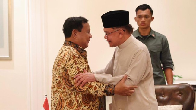 Hasil KPU Keluar, PM Malaysia Jadi yang Pertama Beri Prabowo Selamat