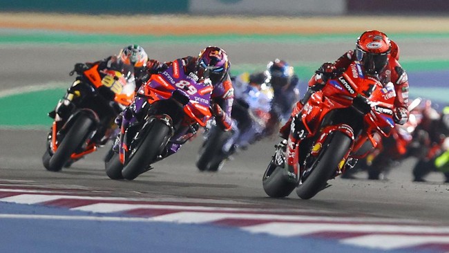 Hasil MotoGP Qatar: Bagnaia Menang, Marquez Nyaris Podium
