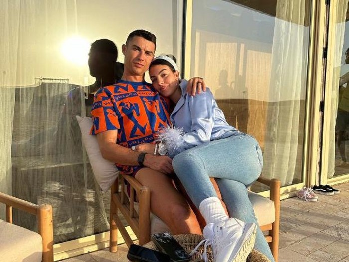 Sebut Georgina Rodriguez Sebagai Istri, Cristiano Ronaldo Diduga Sudah NIkah